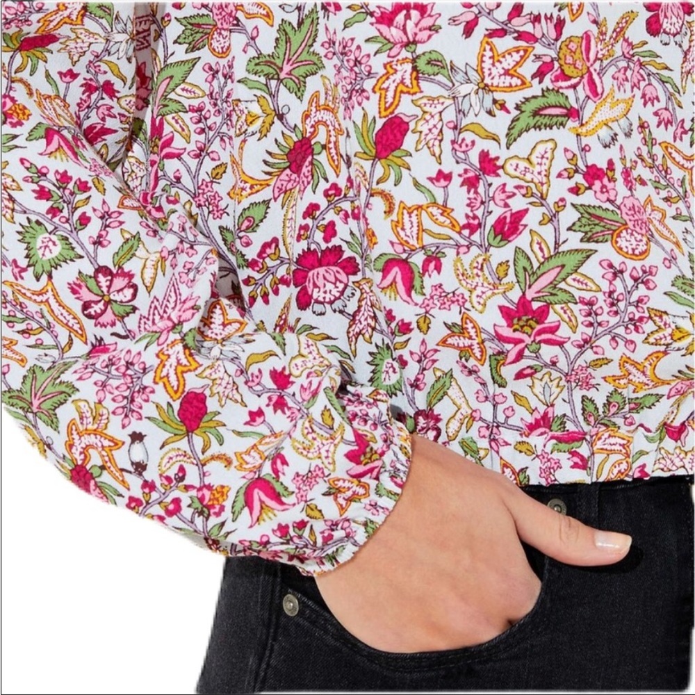 Loft Jungle Wrap V-Back Multicolor Floral Elasticized Hem Top EUC  Size Medium - Picture 4 of 14